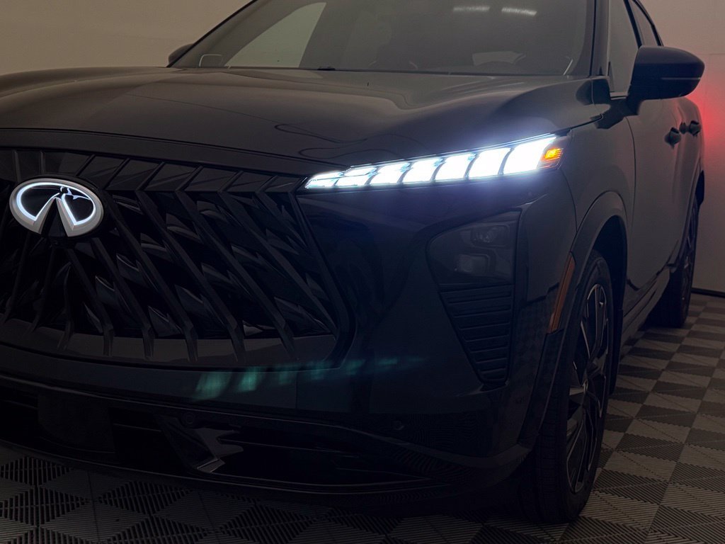 New 2027 MINERAL BLACK INFINITI Autograph AWD image 6