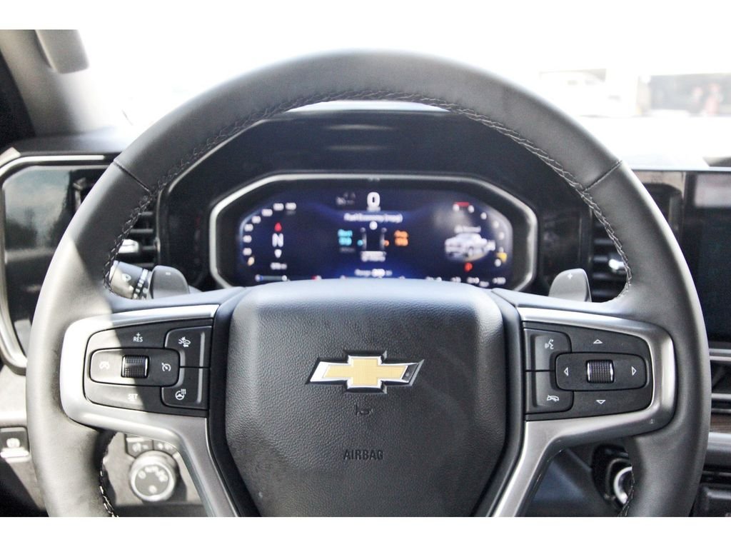 Used 2026 Black Chevrolet LT image 15