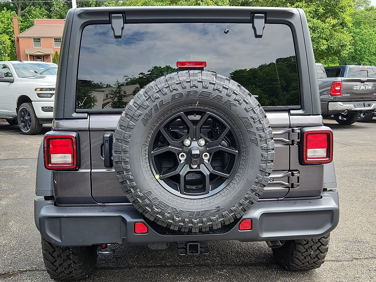 New 2026 Granite Crystal Metallic Clear-Coat Exterior Paint Jeep Willys image 5
