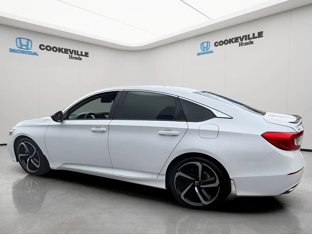 Used 2021  Honda Sport image 7
