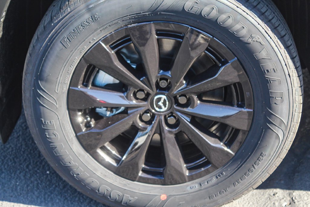 New 2026 Wind Chill Pearl Mazda Premium AWD image 10