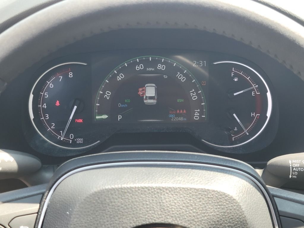Used 2024 Gray Toyota XLE Premium image 20