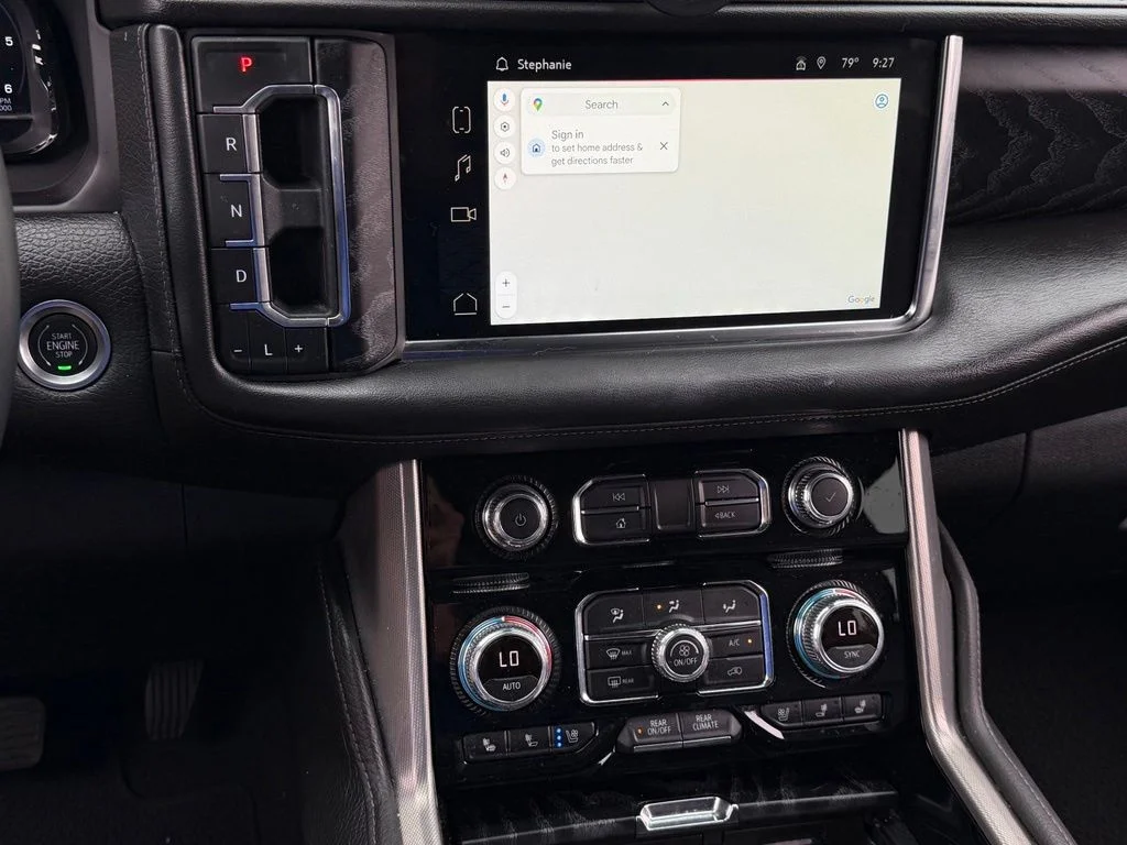 Used 2023 Silver GMC Denali image 23