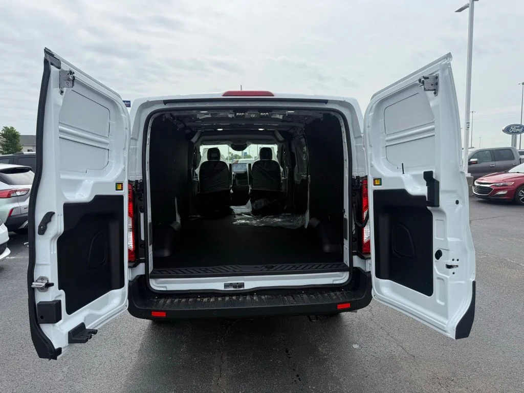 New 2026 Oxford White Ford Cargo Van image 35