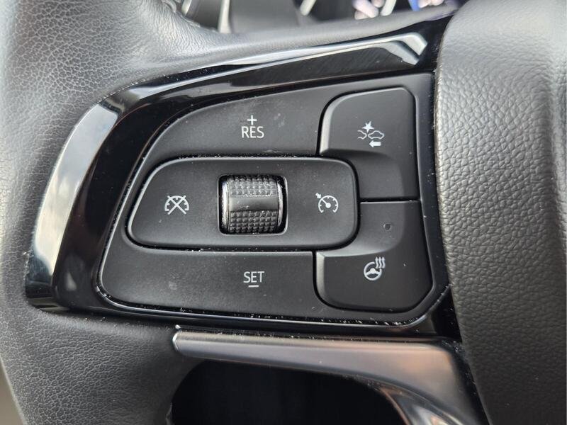 Used 2023 Blue Metallic BUICK FWD 4DR AVENIR image 32