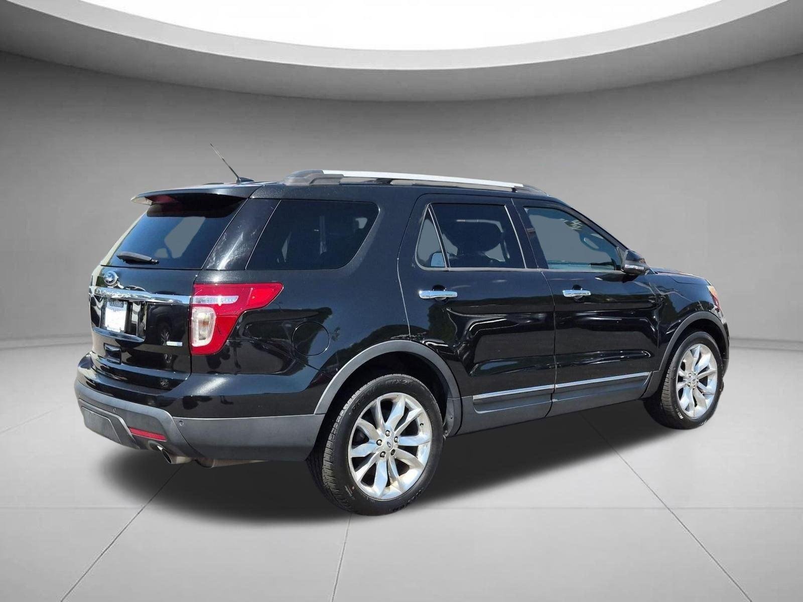 Used 2014  Ford XLT image 5