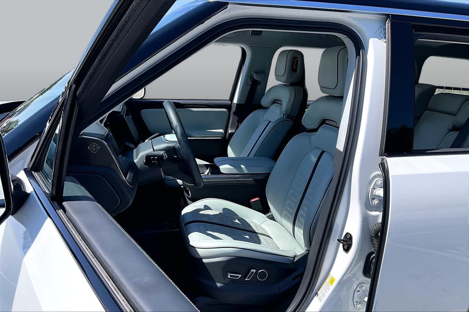 Used 2024 Glacier White Rivian Adventure image 7