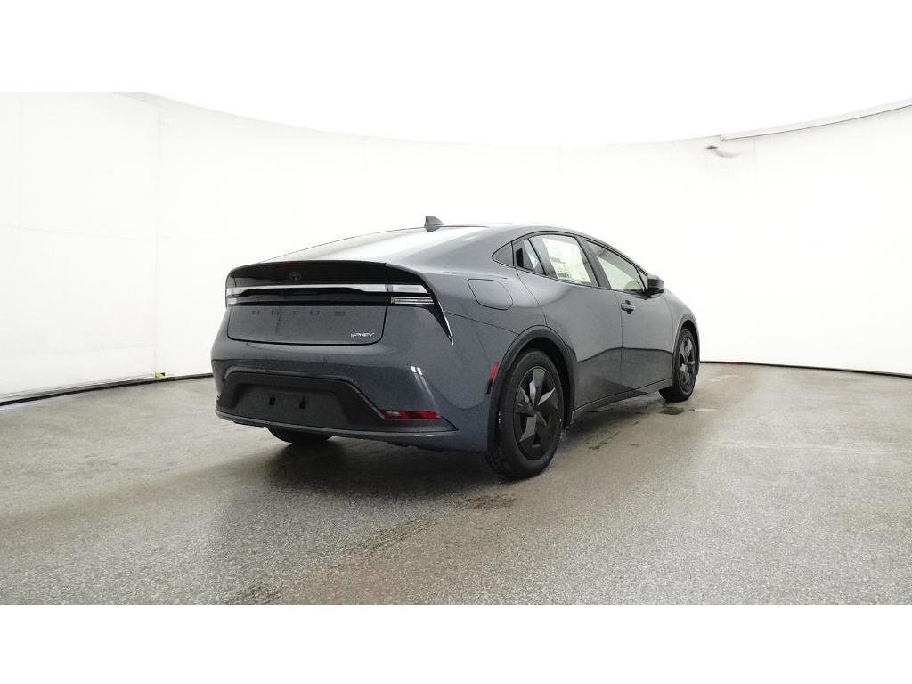 2025 Toyota Prius SE - Photo 24