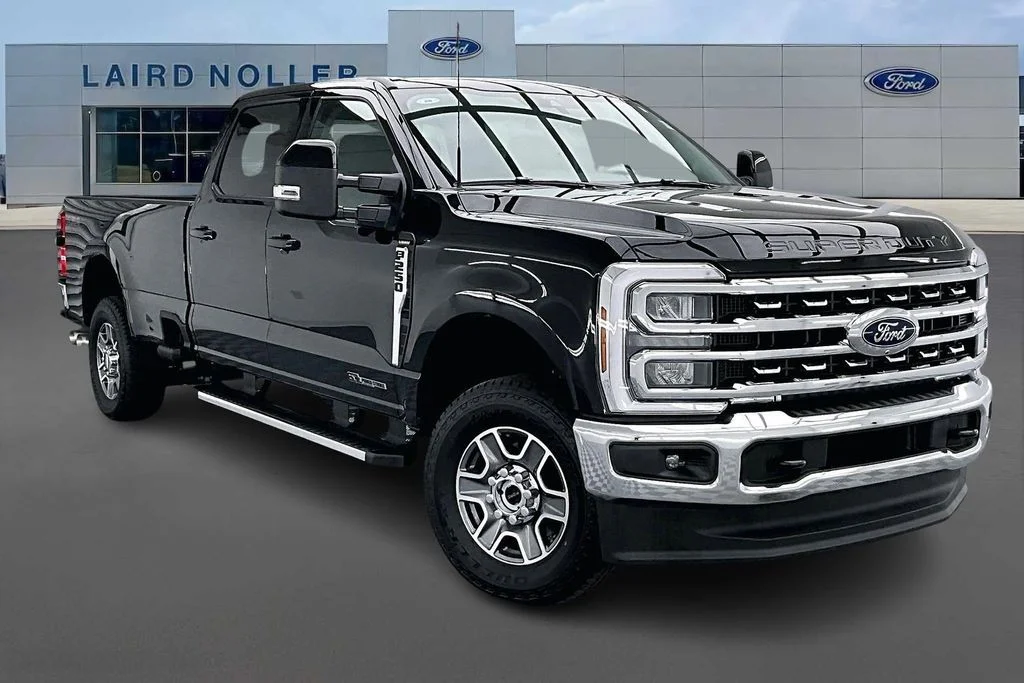 New 2026 Black Metallic Ford F-250® Lariat® image 2