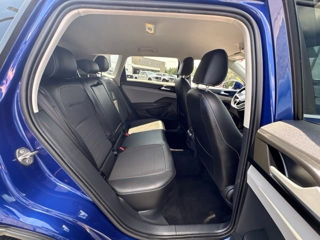 Used 2022 Blue Dusk Volkswagen 1.5T SE image 23