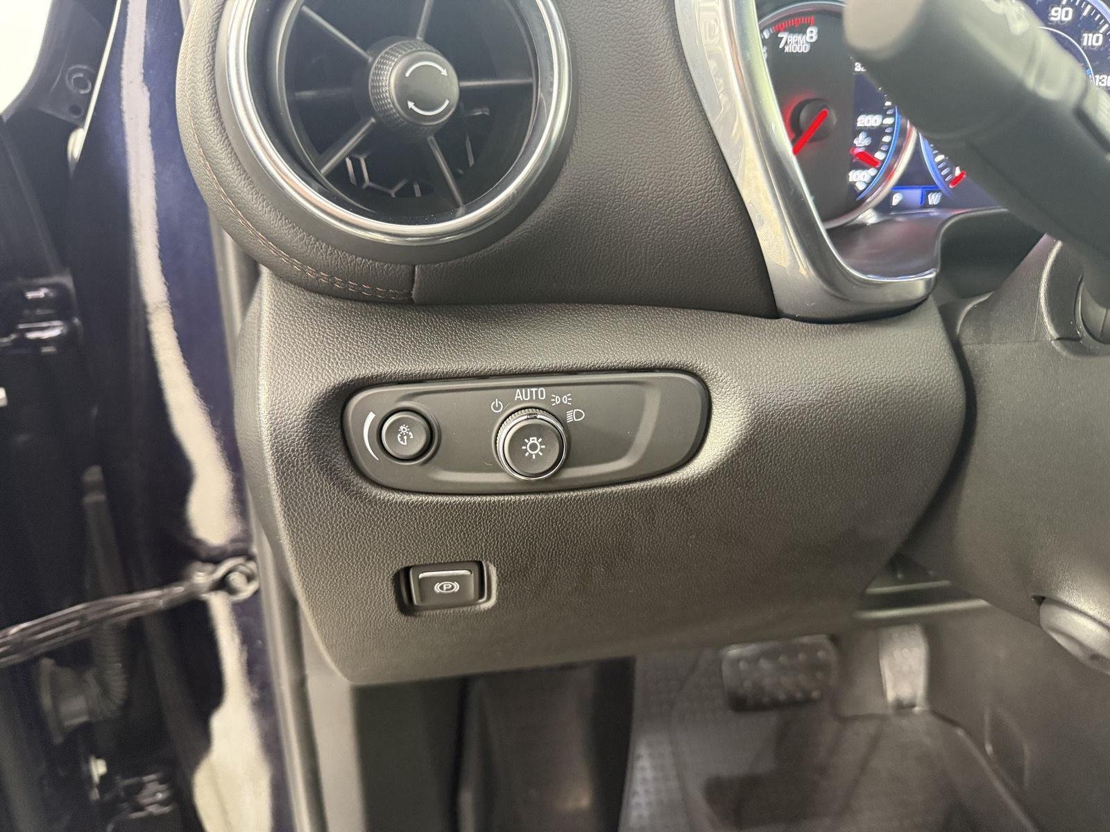 Used 2020 Midnight Blue Metallic Chevrolet Premier image 21