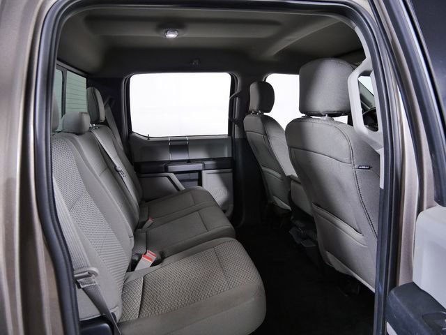 Used 2018 Gray Ford XLT image 12