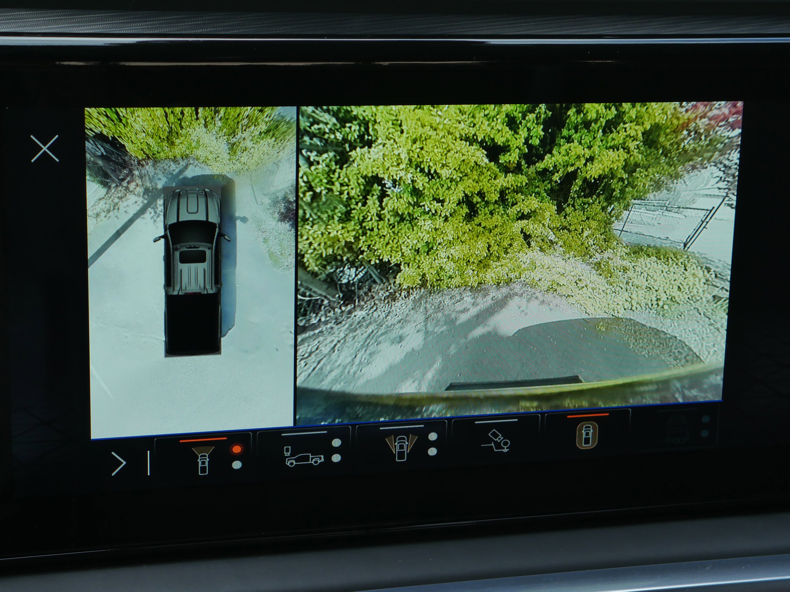 Used 2025 Sterling GMC Denali Ultimate image 11