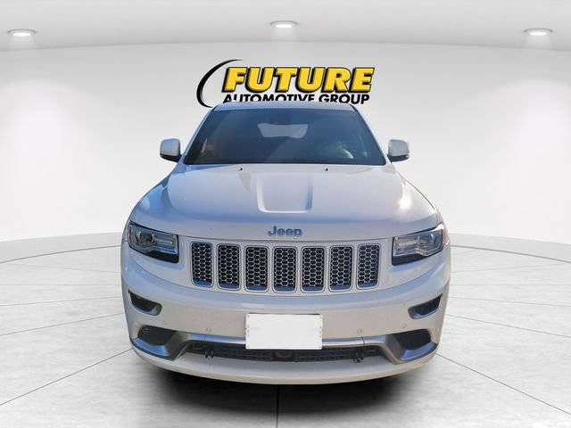 Used 2015 White Jeep Summit image 2