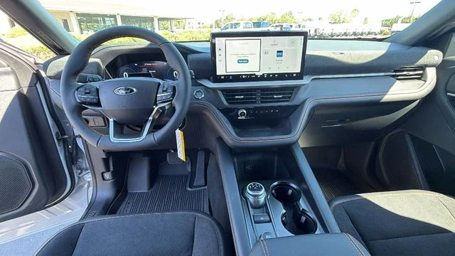 New 2026 Space White Metallic Ford Tremor® image 17