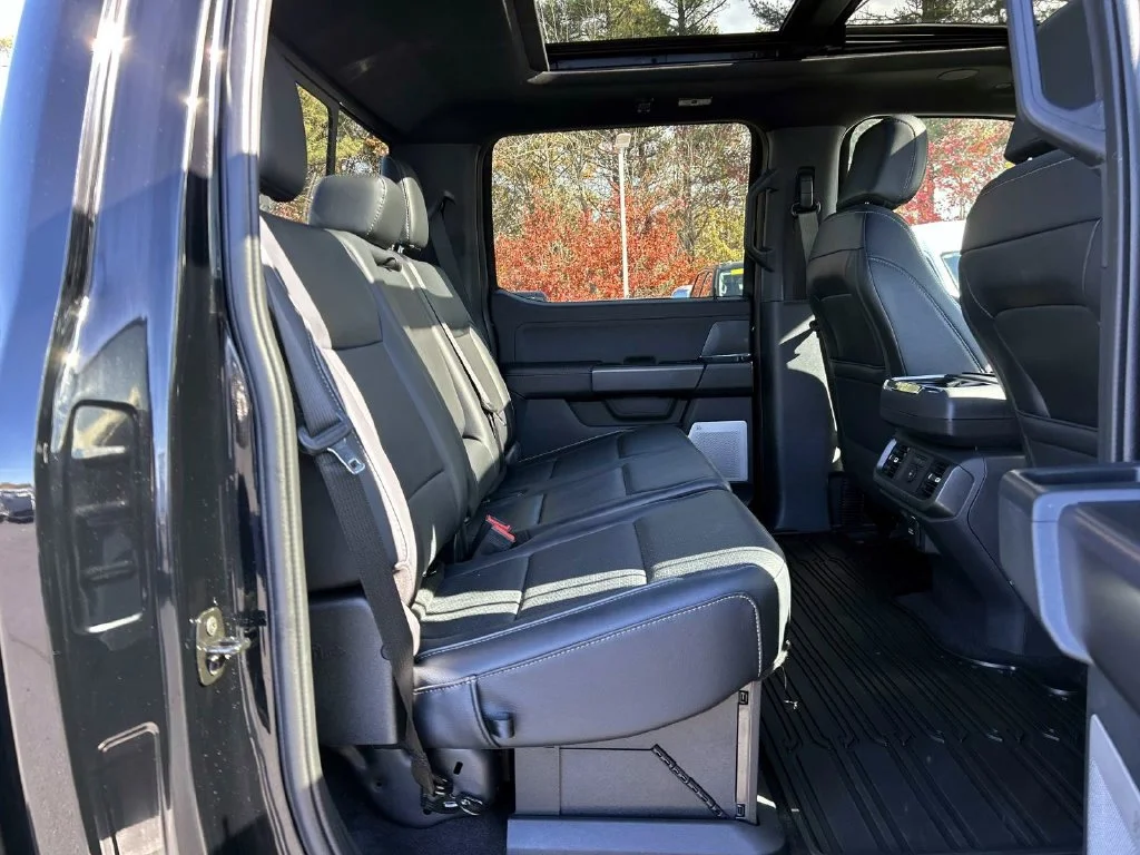 Used 2026 Agate Black Metallic Ford Lariat image 18