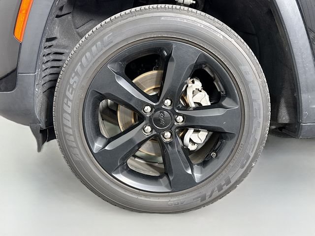 Used 2023 Black Jeep Altitude X image 28