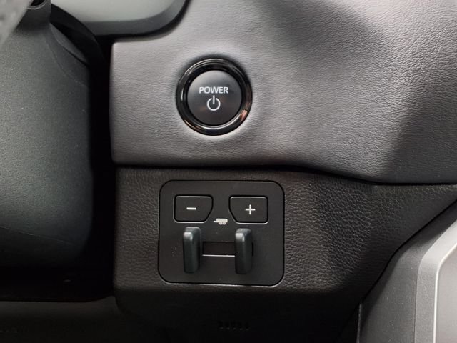 2025 Toyota Sequoia Platinum - Photo 17