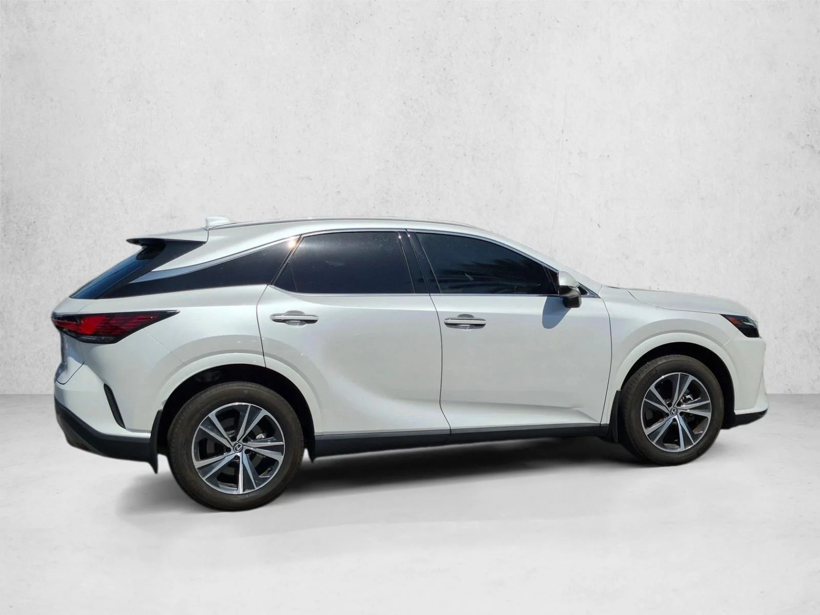 Certified Used 2024 Eminent White Pearl Lexus RX 350 Premium image 6