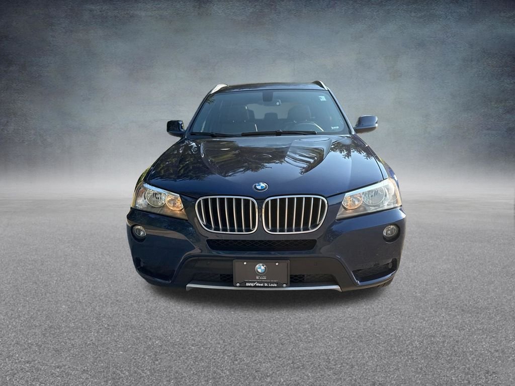 Used 2013 Blue BMW xDrive28i image 9
