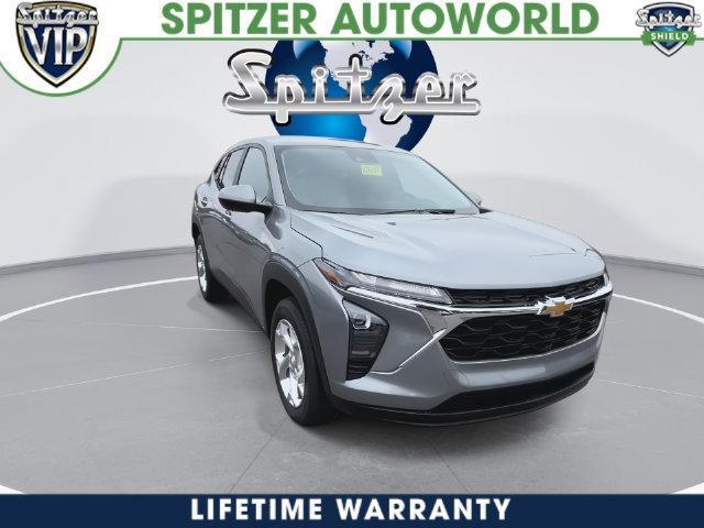 2026 Chevrolet Trax photo 4 of 40