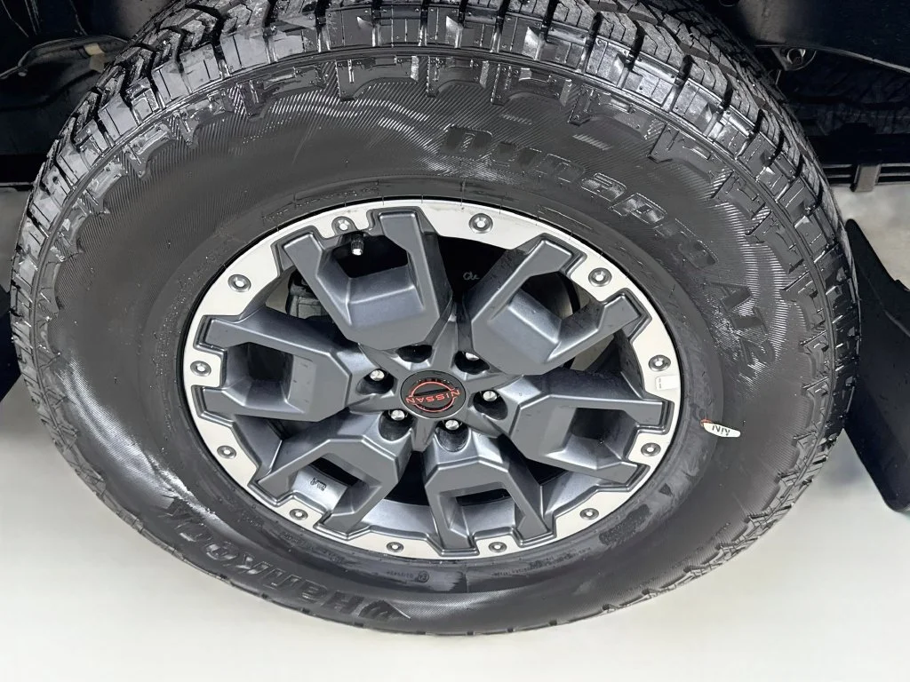 New 2027 Gray Nissan PRO-X image 38