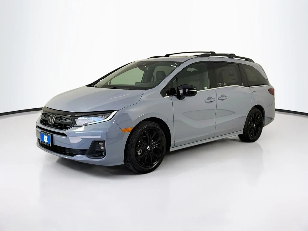 New 2026 Sonic Gray Pearl Honda Sport-L image 4