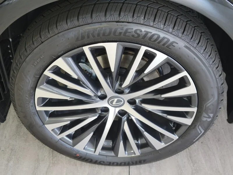 2026 Lexus RX 350 Premium - Photo 8