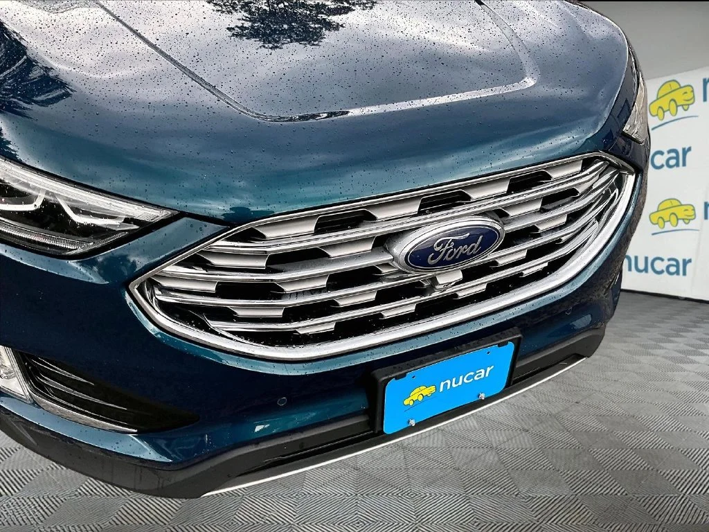 Used 2020 Green Metallic Ford Titanium image 32