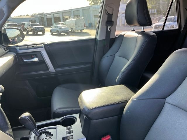 Used 2022 Gray Toyota SR5 Premium image 10