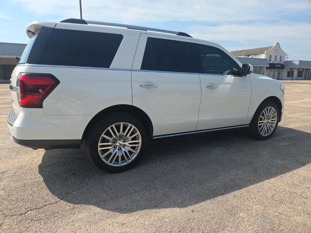 Certified Used 2024 White Ford Limited image 8