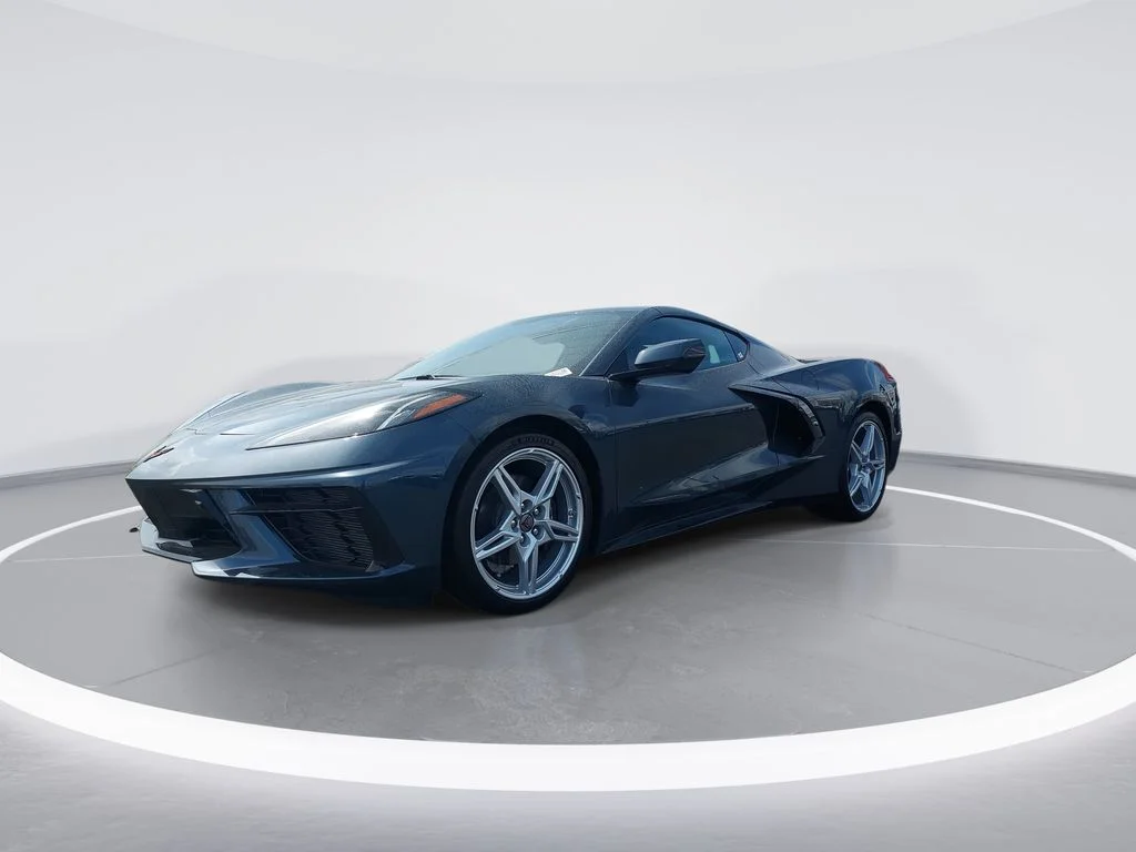 Used 2020 Gray Chevrolet Stingray image 4