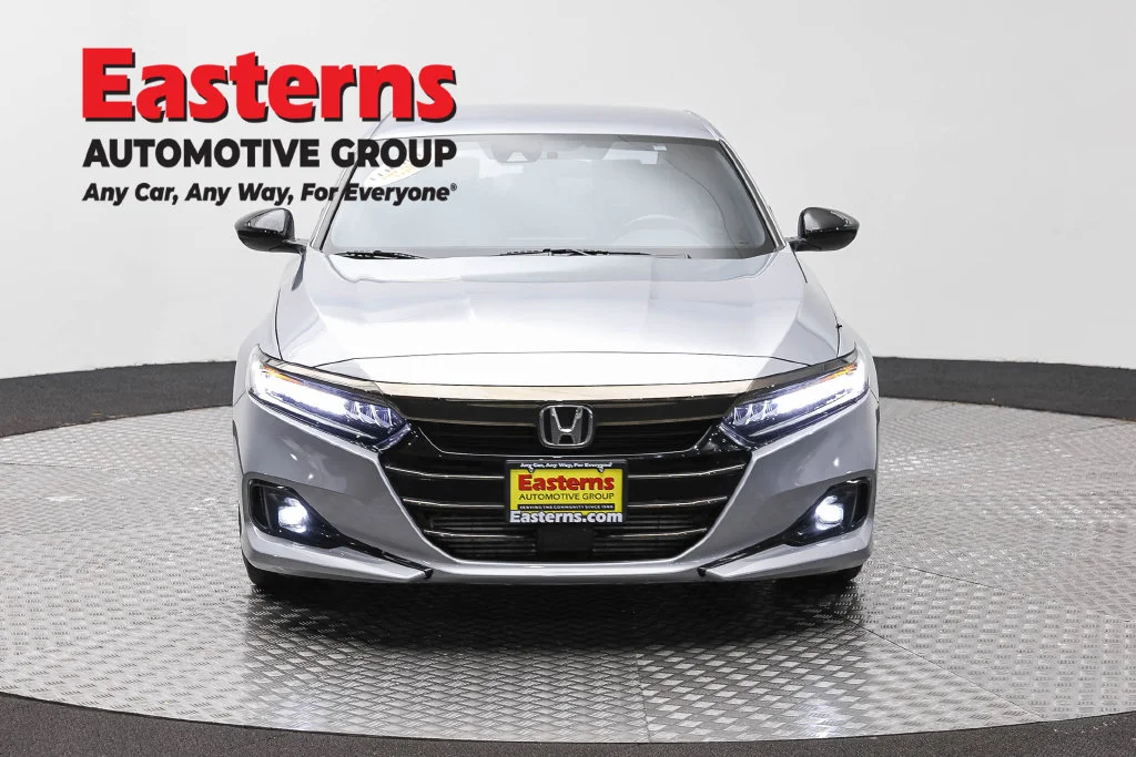 Used 2022 Gray Honda Sport image 2
