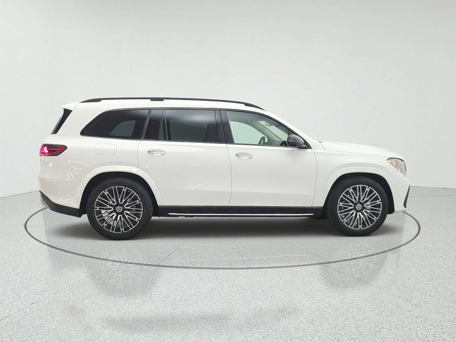 New 2027 Polar White Mercedes-Benz GLS 450 4MATIC® SUV image 25