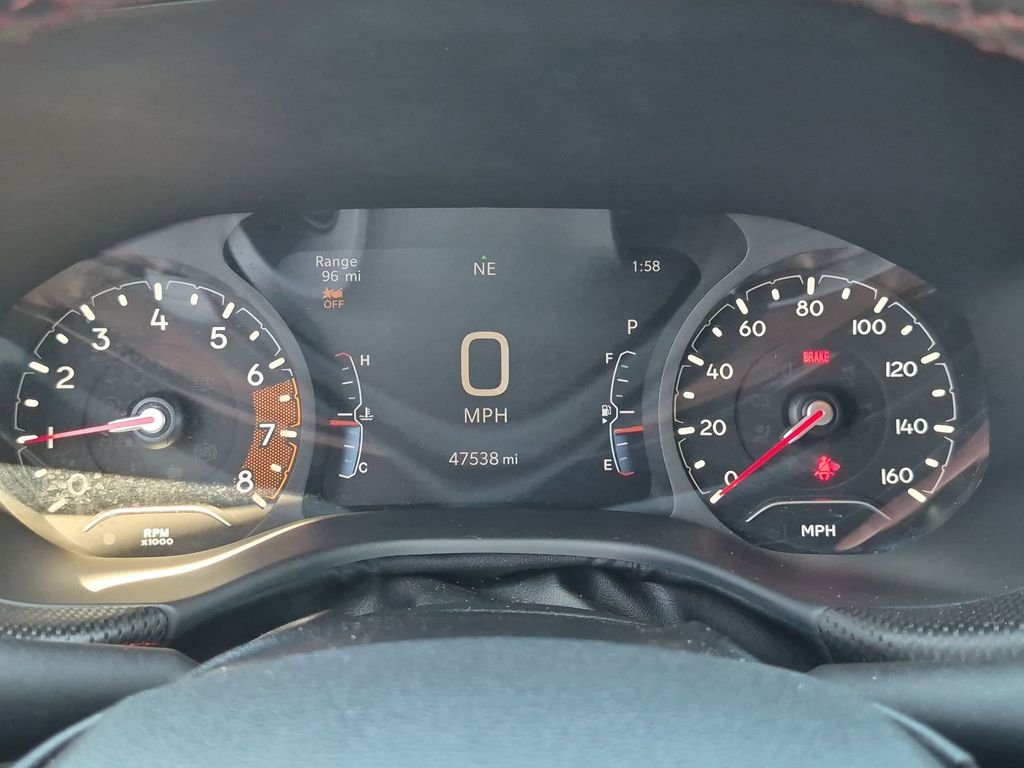Used 2024 Silver Jeep Trailhawk image 19