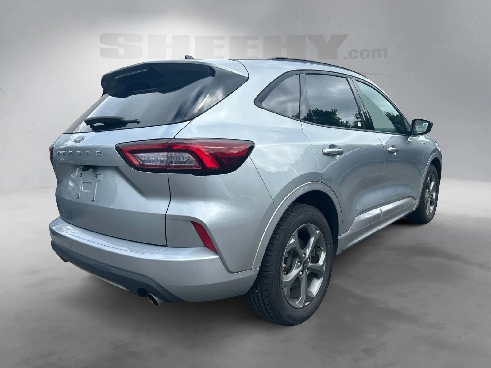 Used 2024 Silver Ford ST-Line image 12