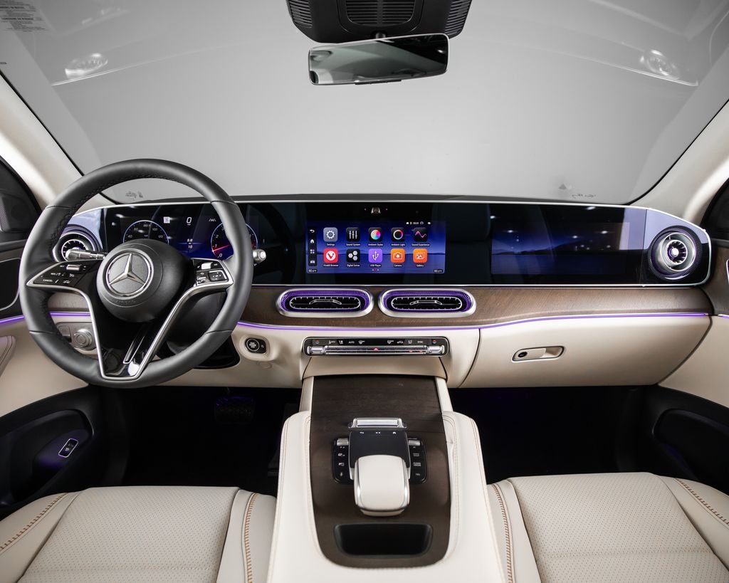 New 2027 Polar White Mercedes-Benz GLE 350 image 7