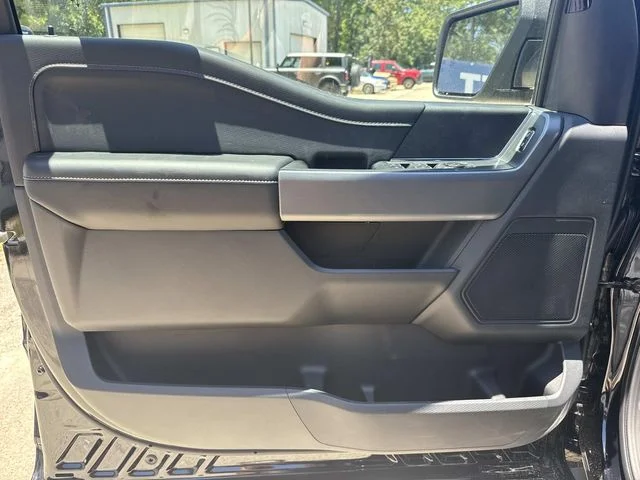 New 2026 Agate Black Metallic Ford XLT image 36