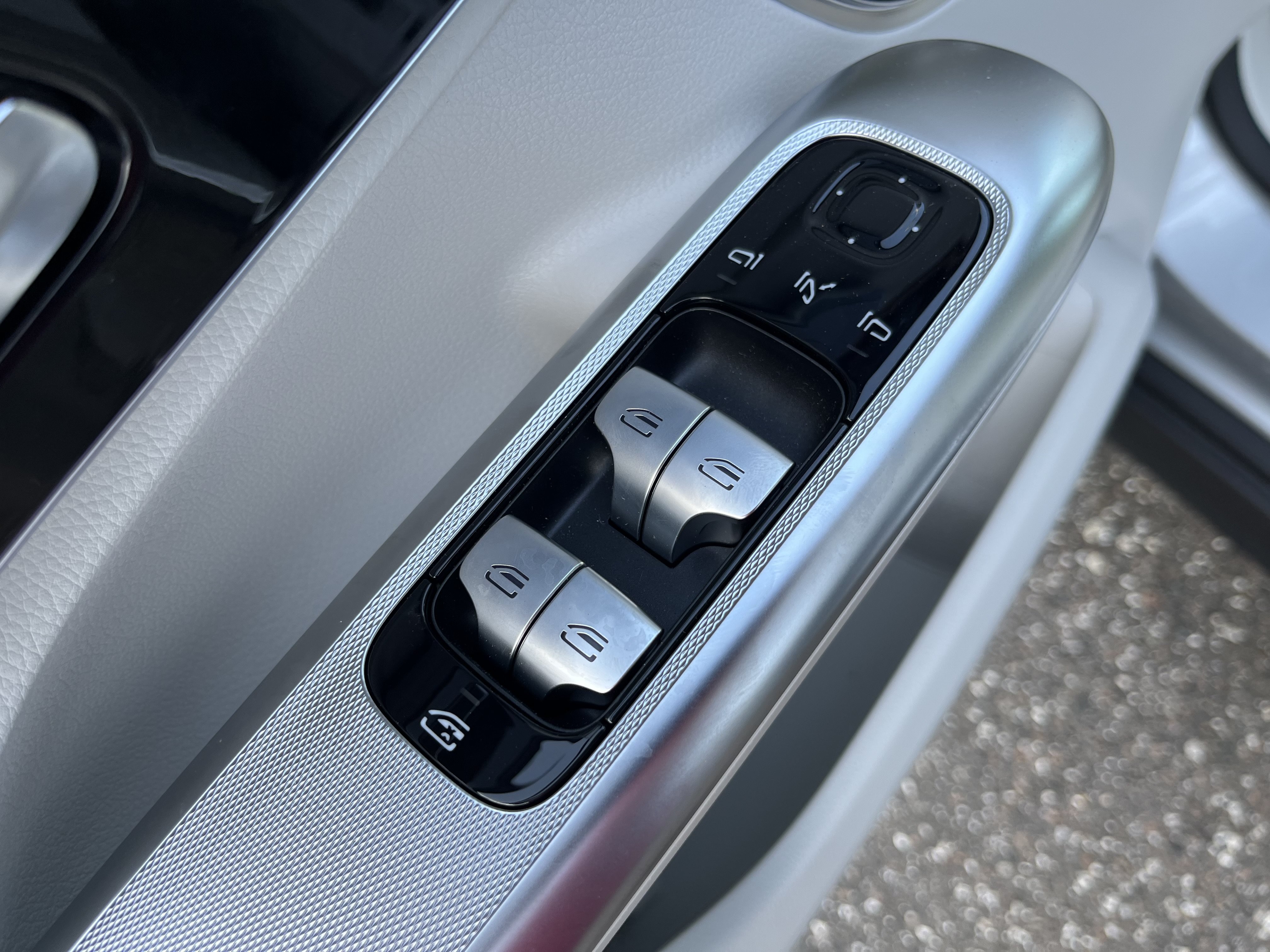 New 2026 Cirrus Silver Metallic Mercedes-Benz EQE 320 image 15