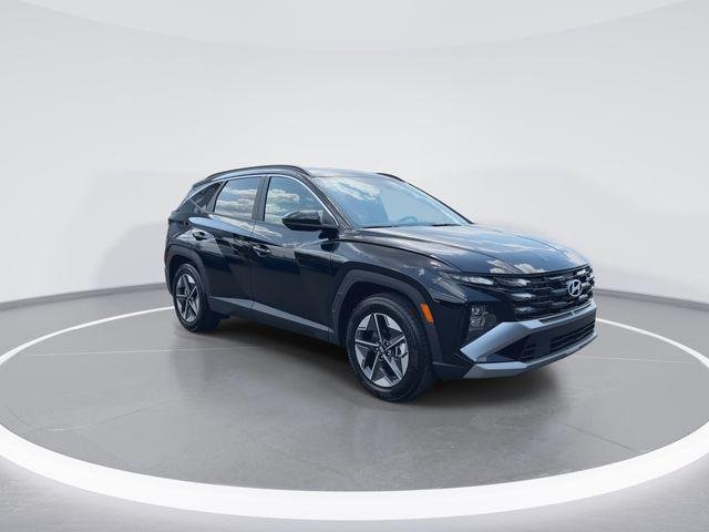New 2026 Black Hyundai SEL FWD image 2