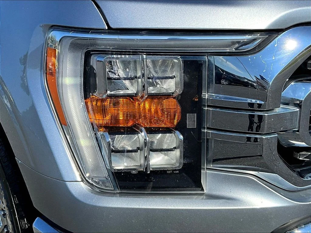 Used 2022 Silver Metallic Ford XLT image 32