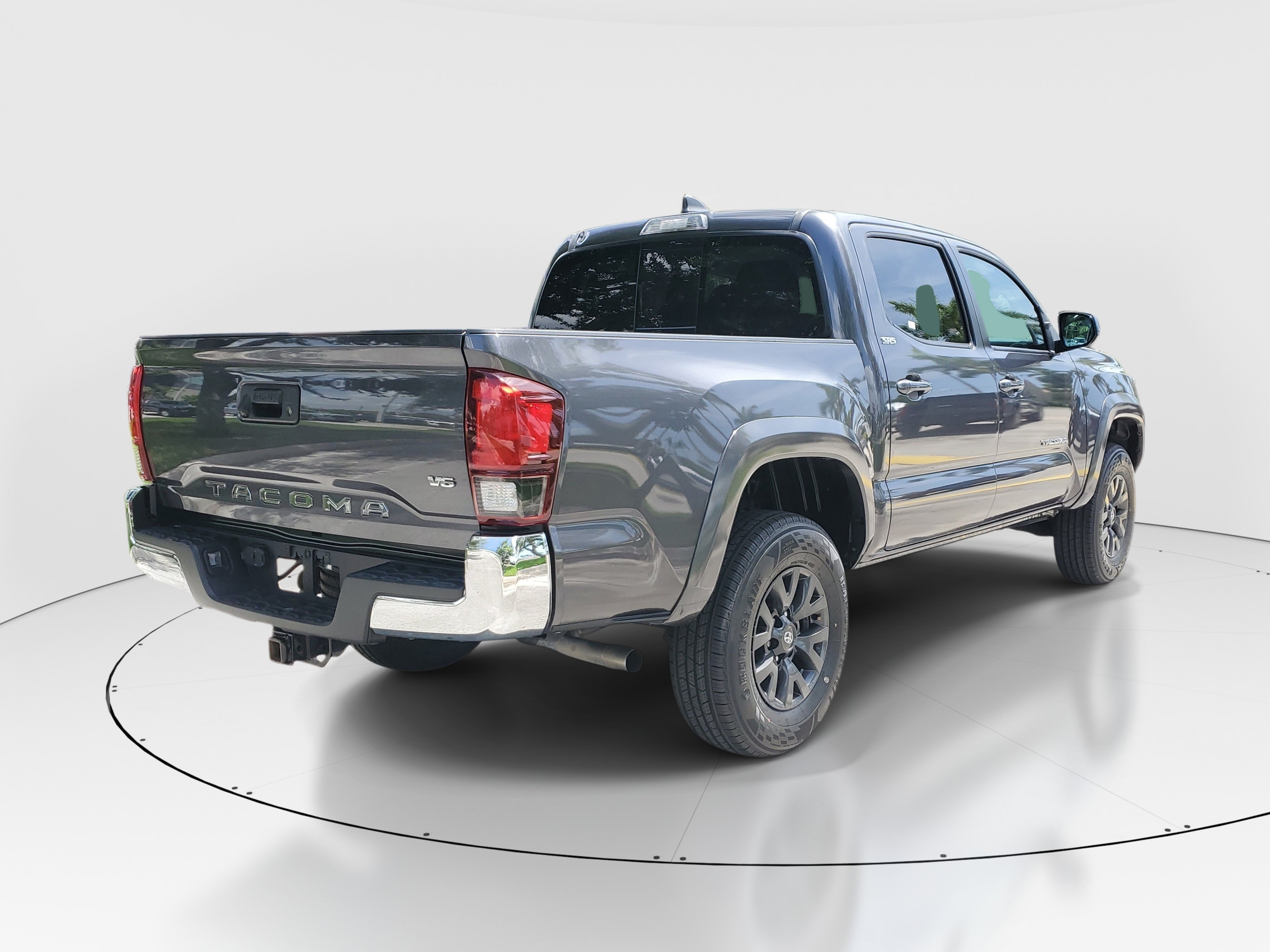 Used 2023 Magnetic Gray Metallic Toyota SR5 image 6