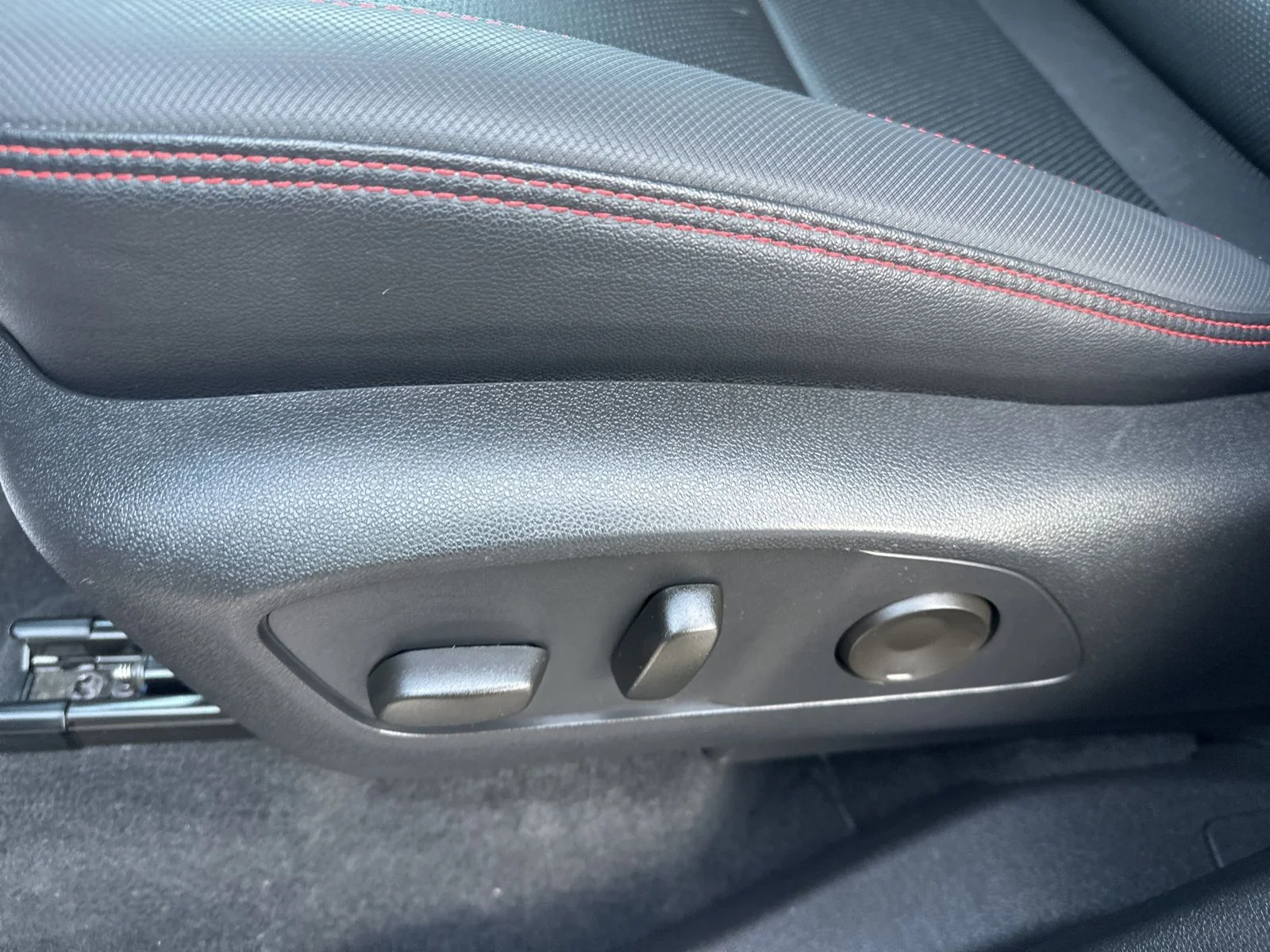 Used 2024 Gray Chevrolet RS image 15