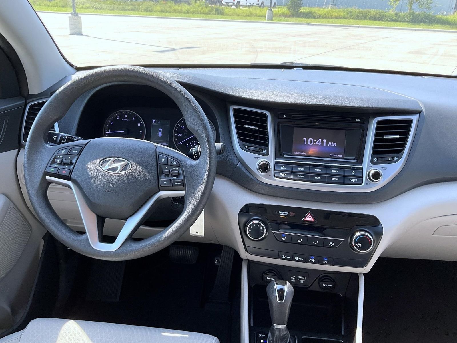 Certified Used 2017 White Hyundai Eco image 14