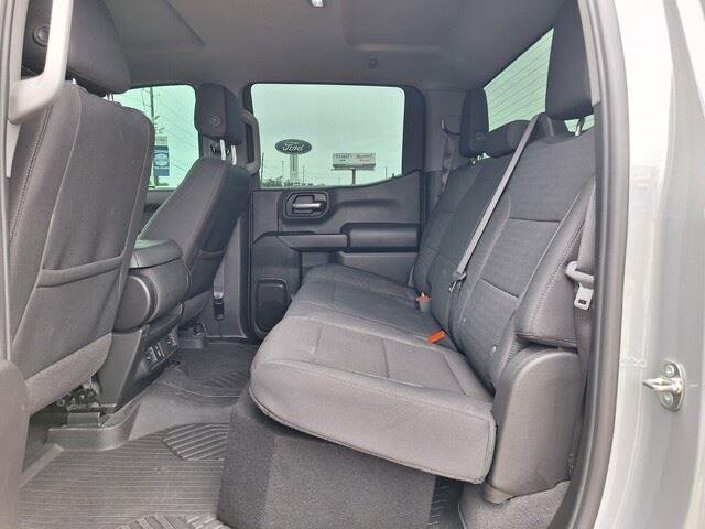 Used 2024 Slate Gray Metallic Chevrolet Custom Trail Boss image 10