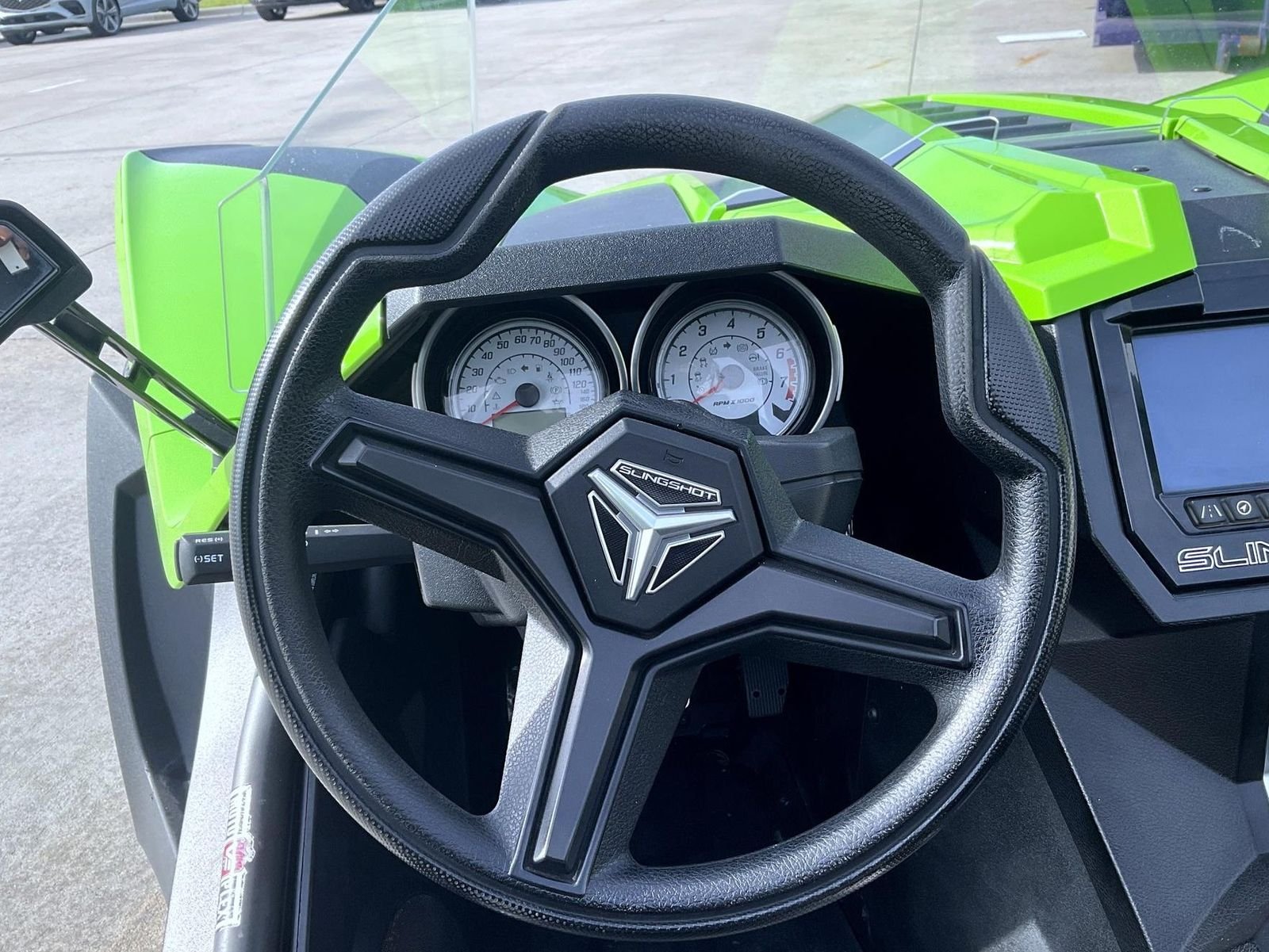 Used 2019 Green Polaris SL image 11