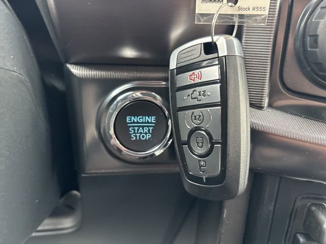 New 2026 Star White Metallic Tri-Coat Ford Platinum® image 24