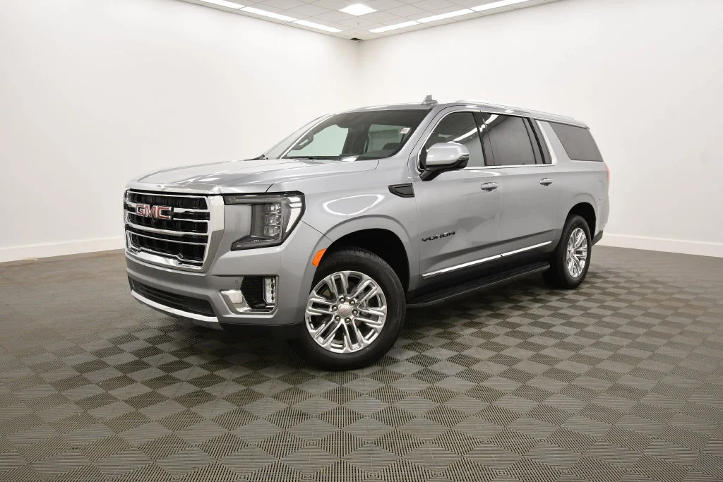 Used 2024 GMC Yukon XL SLT with VIN 1GKS2GKD7RR386912 for sale in Rochester, Minnesota
