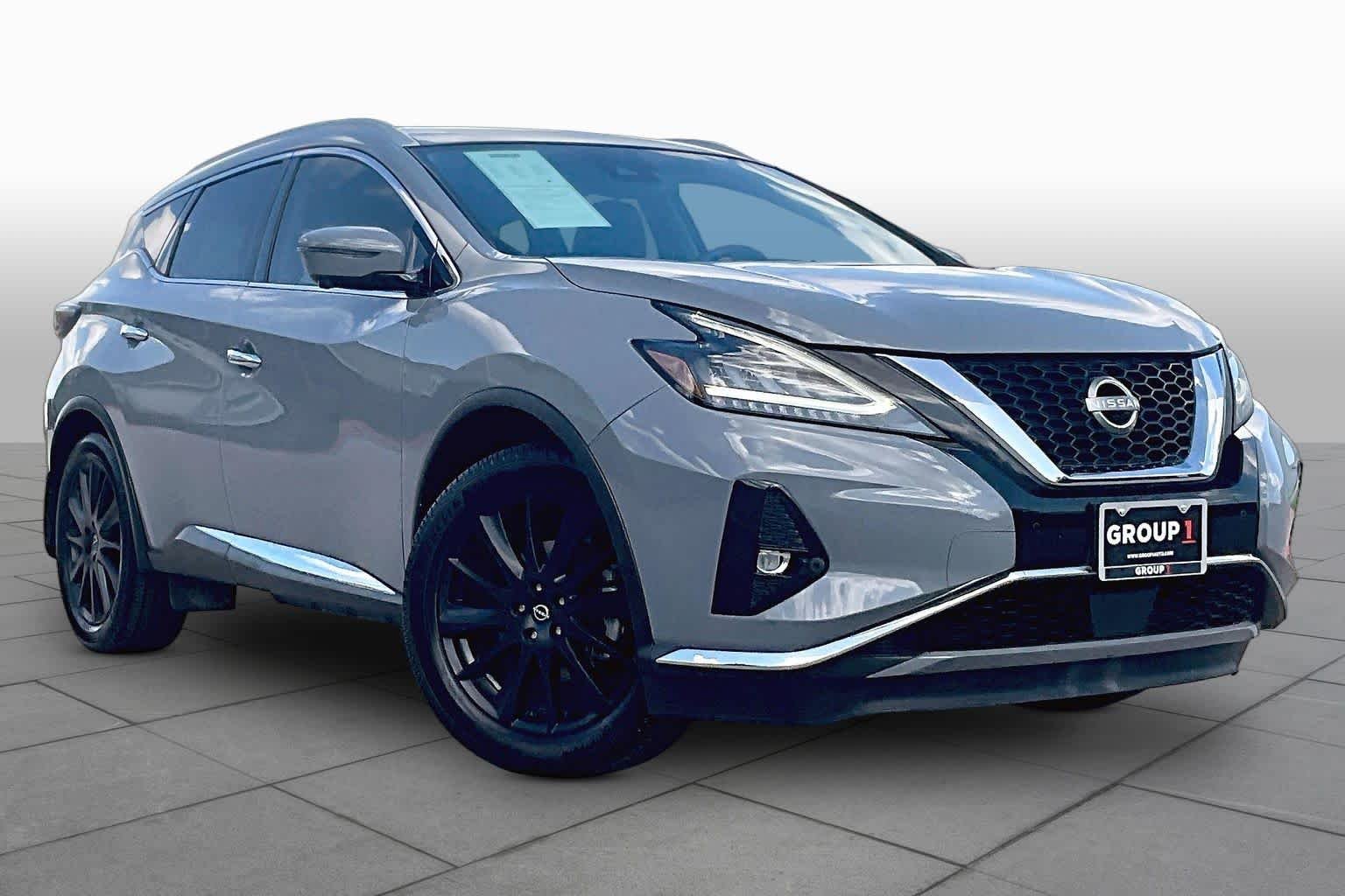 Used 2023 Boulder Gray Pearl Nissan Platinum image 3