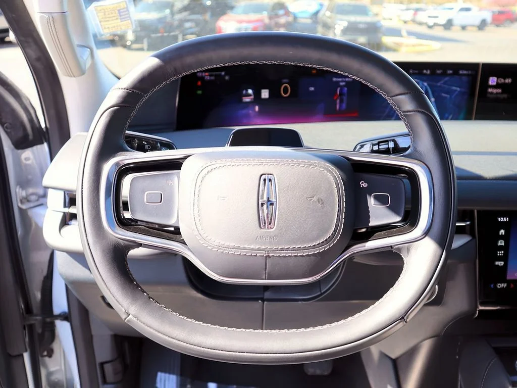 2025 Lincoln Navigator Reserve L - Photo 18